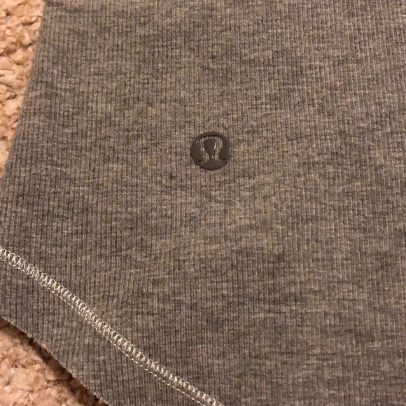 Lululemon ribbed “mudra” tank NWOT - Picture 3 of 6
